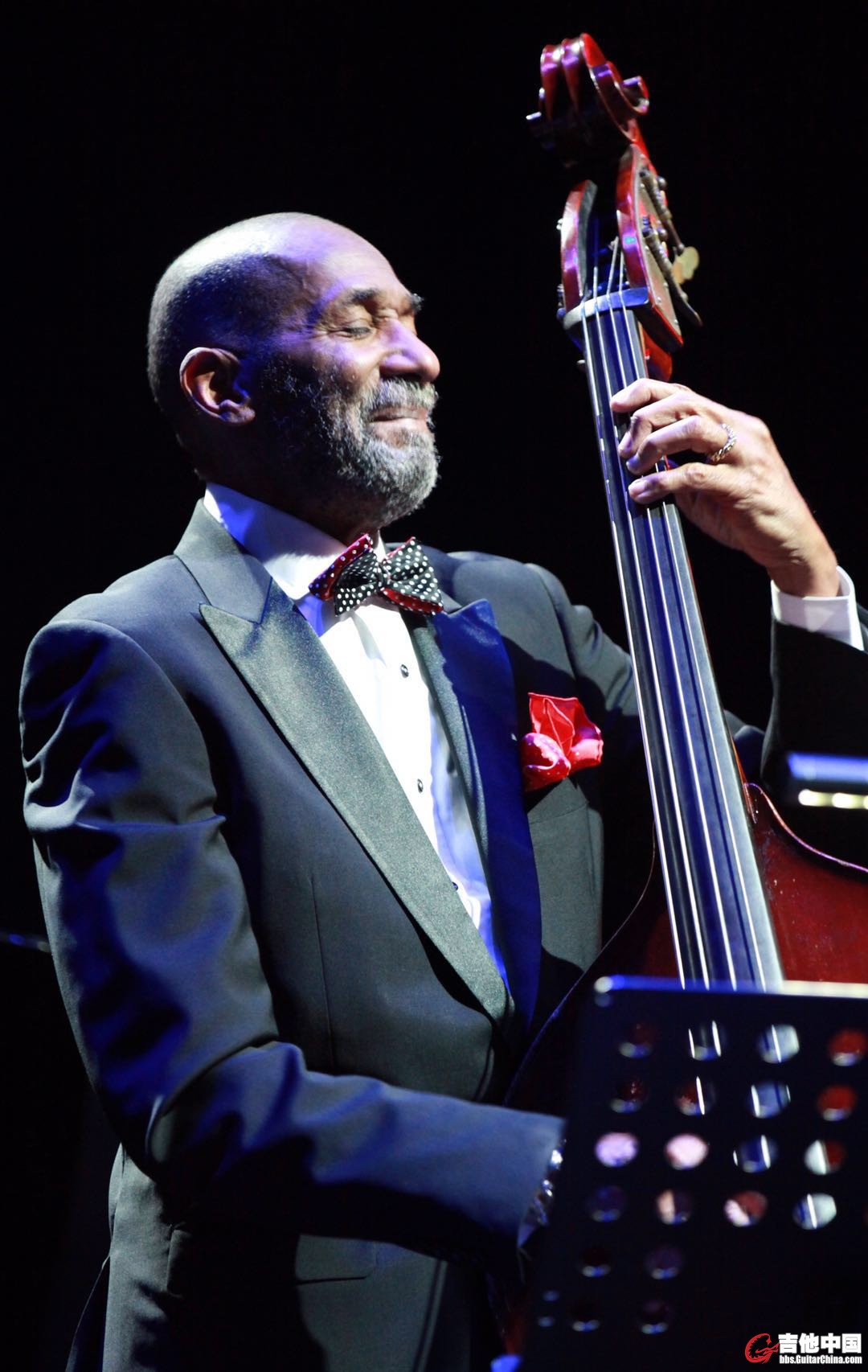 格莱美大师Ron Carter.jpg