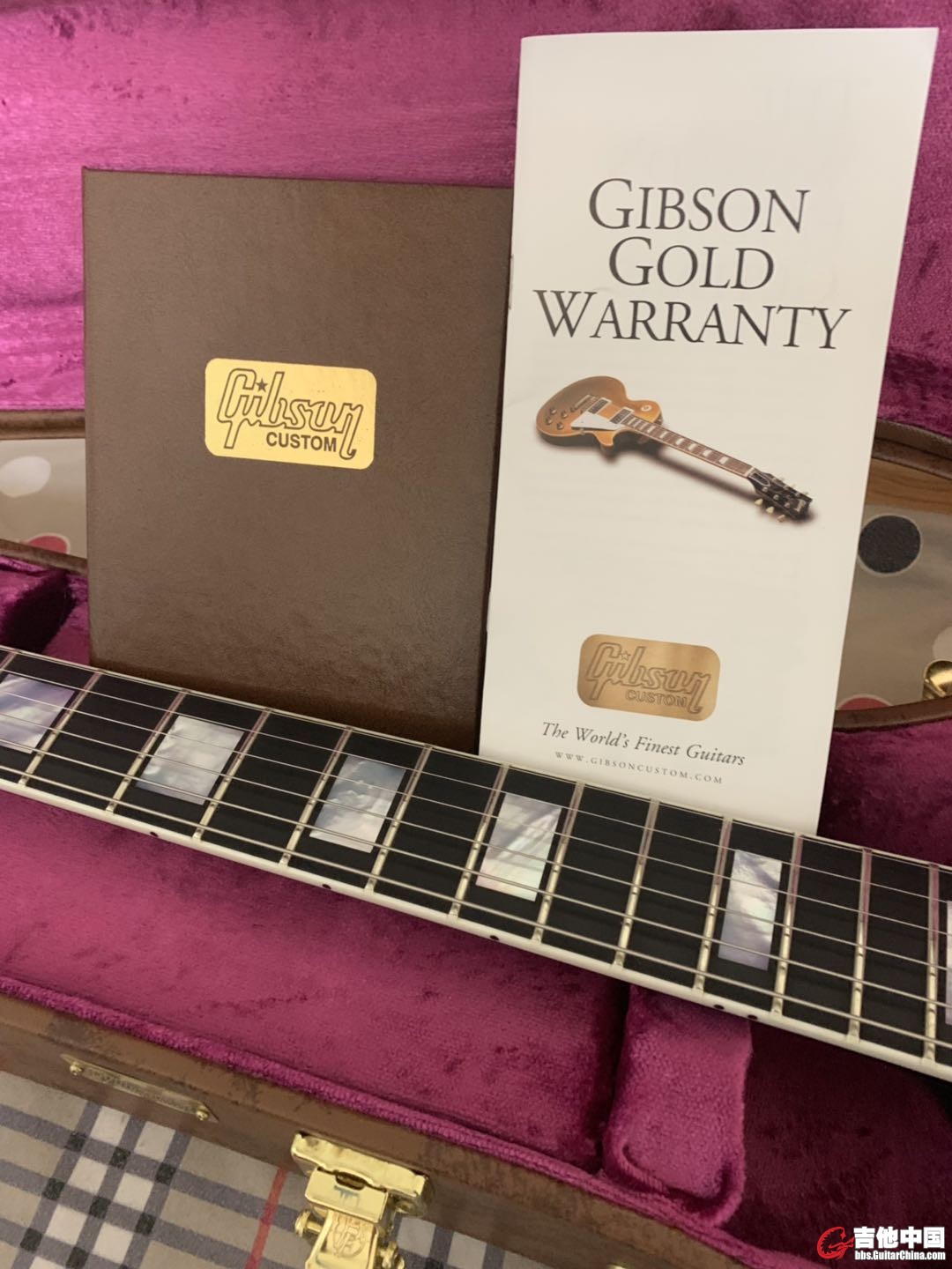 GIBSON9.jpg