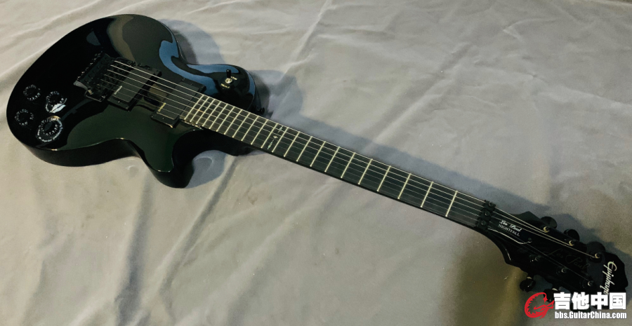 Epiphone nightfall  2800元