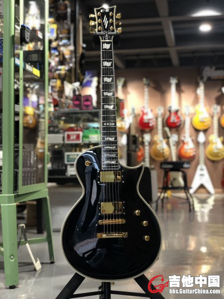 ESP E-II Eclipse Gloss Black  限量款Eclipse.亮光黑漆面搭配金色金属配件，亮金色EMG60 81拾音器，其他规 ...