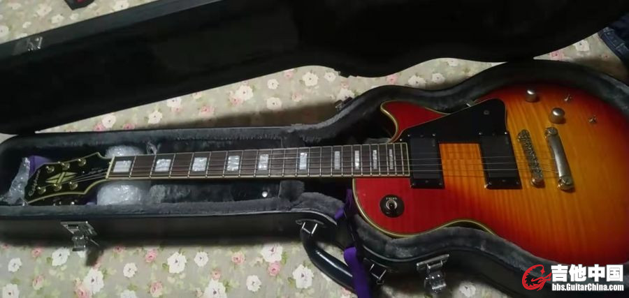 Epiphone custom.jpg