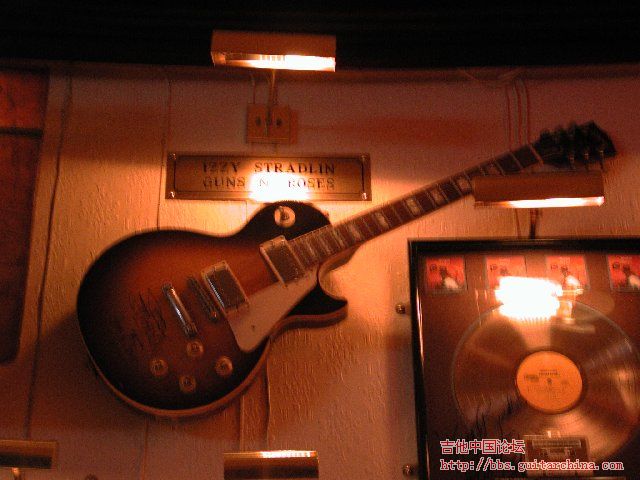 Izzy Stradlin (6).jpg