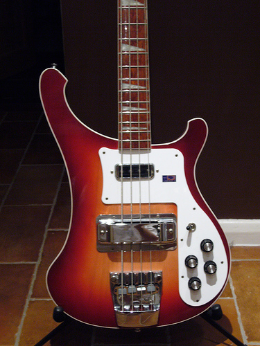 Rickenbacker..jpg