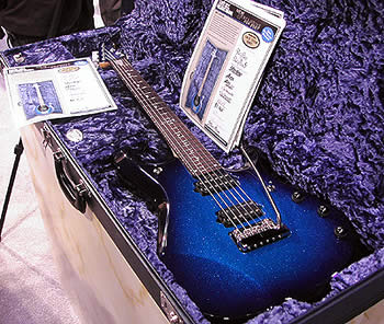 John　Petrucci Signature