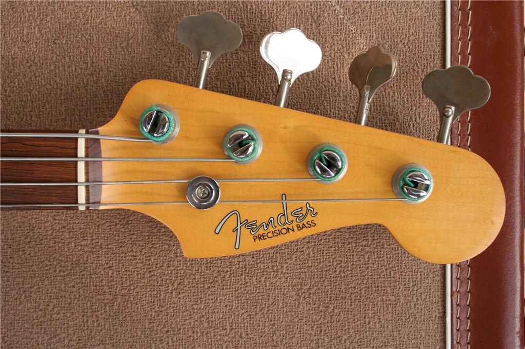 1959 STUNNING VINTAGE FENDER PRECISION BASS 5.jpg