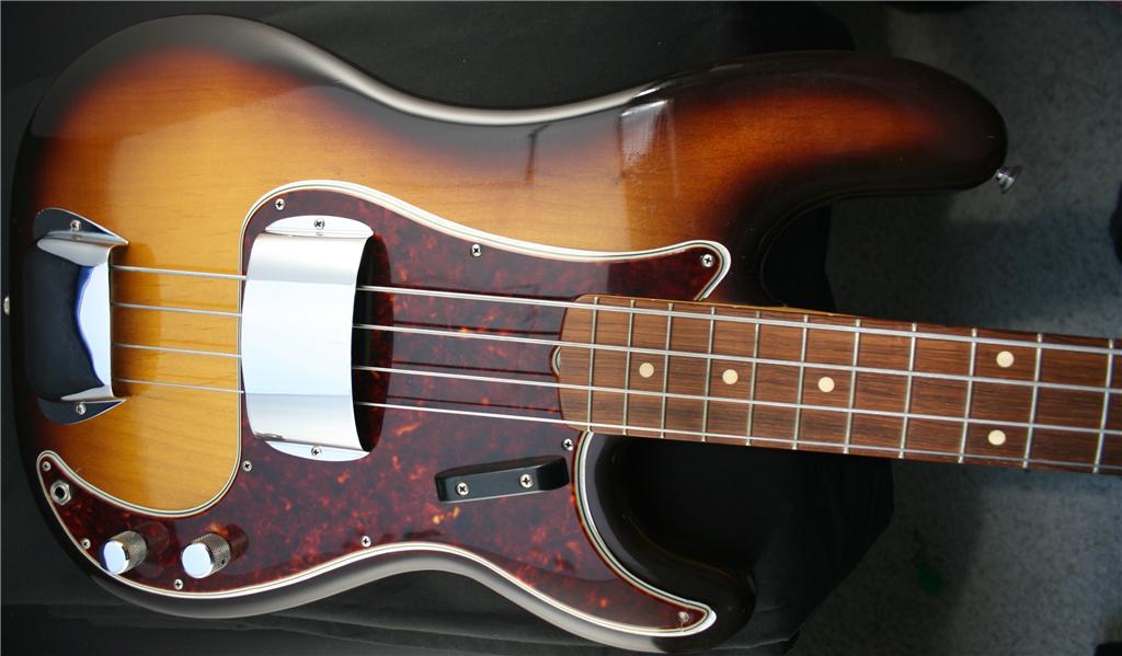 1959 STUNNING VINTAGE FENDER PRECISION BASS 8.jpg