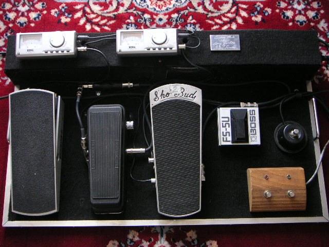 Show-Bud Volume, Dunlop Wah and new Korg OT-12