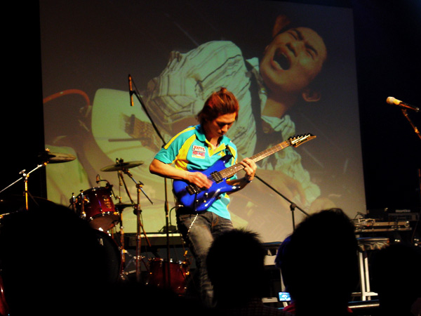 06.jpg