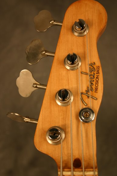 1955 Fender Precision Bass $17900 03.jpg