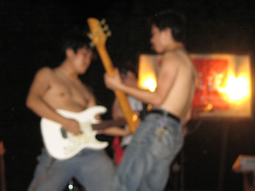 003.jpg