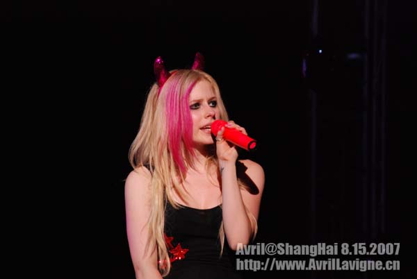 avril070815 (70).jpg