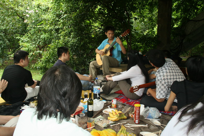 9.2guitar.shanghai.jpg