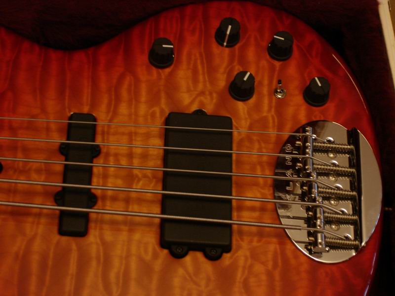 LAKLAND 极品电BASS3.jpg