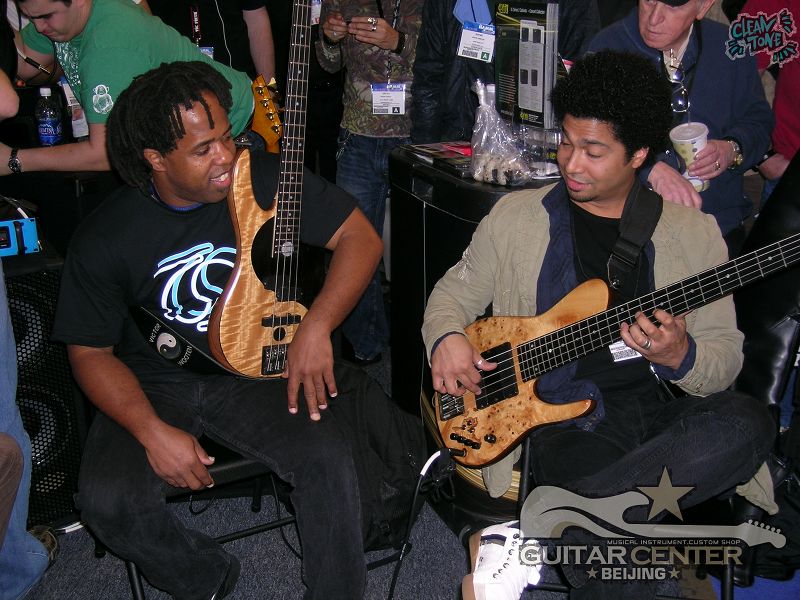 s2008NAMM SHOW 113.jpg