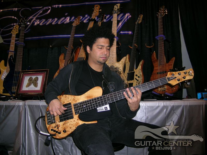 s2008NAMM SHOW 013.jpg