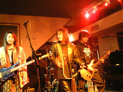 ap_20061008025916448.jpg