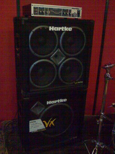 新添置了Hartke115箱体！特别给力！