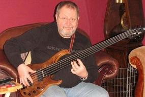 Don Brown And His New Modulus QW5 Fretless.jpg