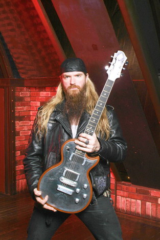 zakk-wylde_缩小大小.jpg