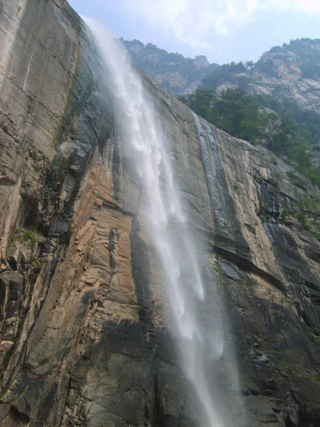 白云飞瀑.jpg