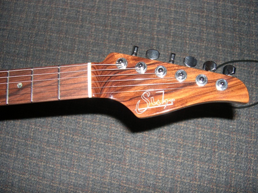 Suhr Pao Ferro head.jpg