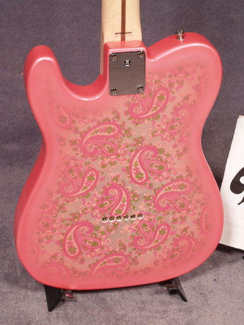 FENDER PINK PAISLEY TELECASTER REISSUE 7.jpg