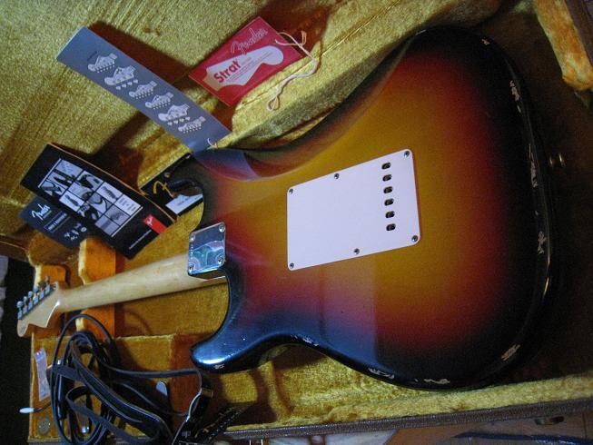 FENDER 075.jpg