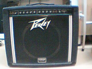 美国产的百威（PEAVEY）Bandit 112