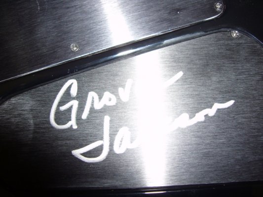 背后有Grover Jackson（Jackson公司的创始人）的签名
