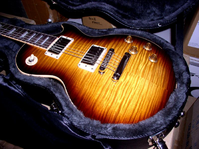 2004 Gibson Les Paul Premium Plus AAAA Top1.jpg