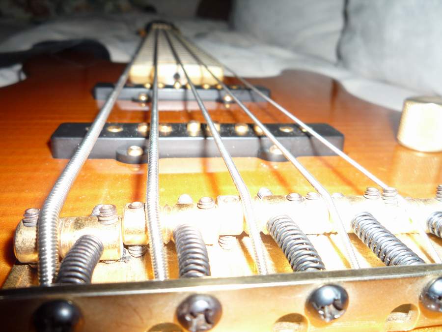 FENDER American Deluxe Jazz Bass3.JPG