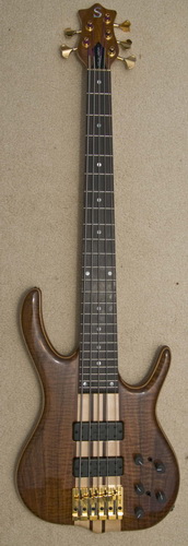 basses363a.jpg