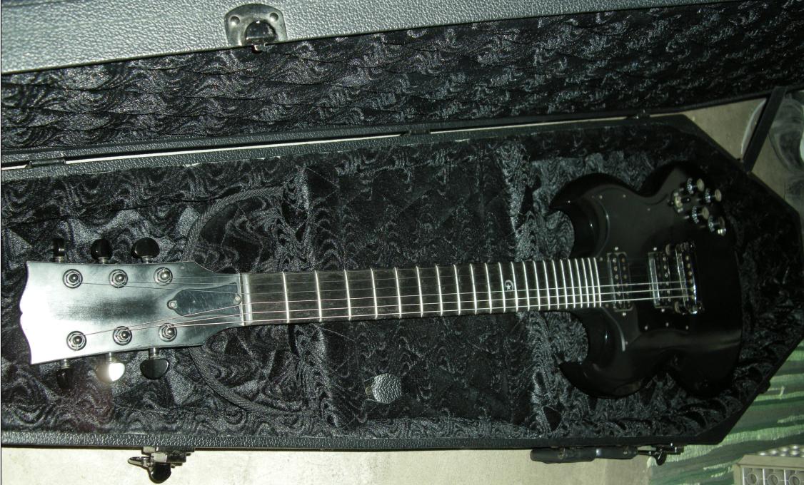 我的 GIBSON GOTHIC SG4.jpg