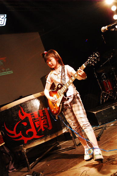DSC_9324_0.jpg