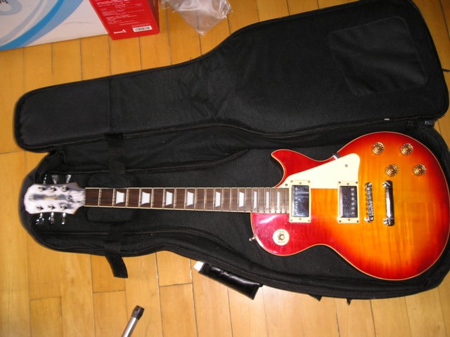 EPIPHONE:仿制 1