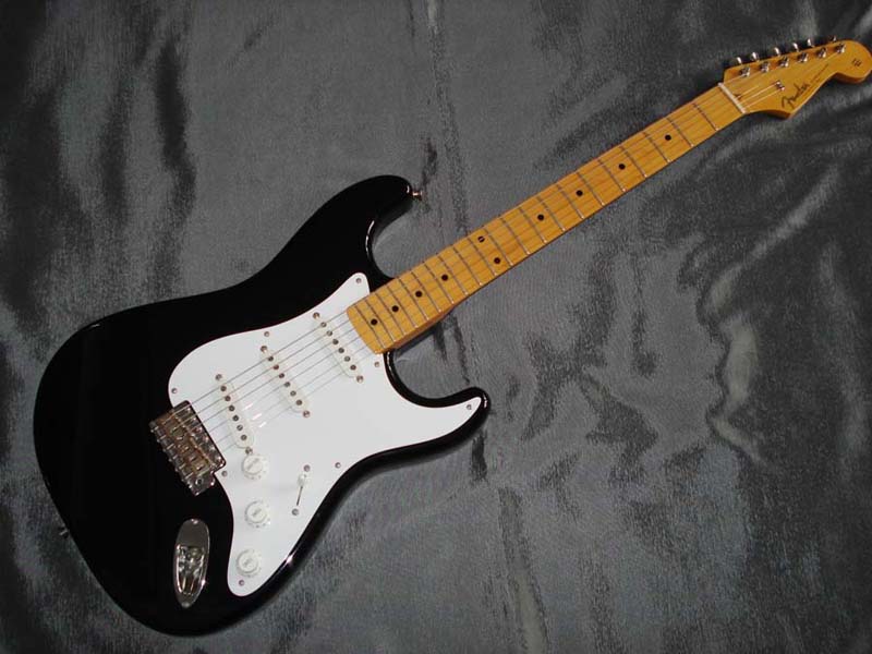 2[1].FENDER JAPAN ST57-66.JPG