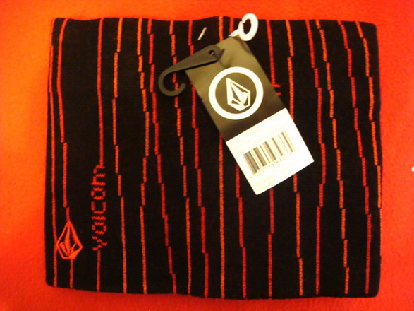 VOLCOM3-1.JPG