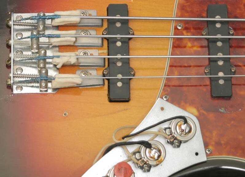 1962 VINTAGE FENDER JAZZ BASS 100% ORIGINAL 8.jpg