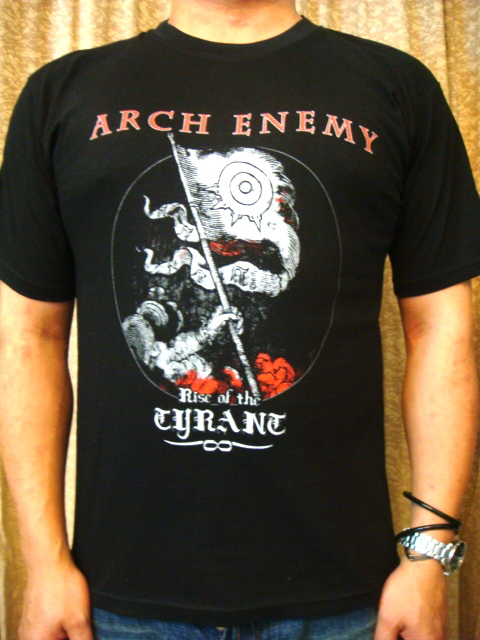 ARCH ENEMY-1.JPG