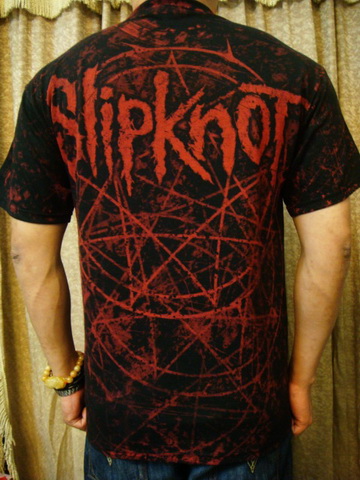 SLIPKNOT-2-2.JPG