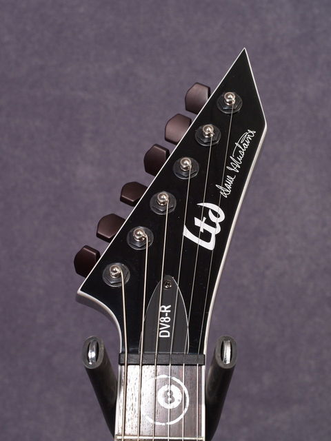 DV8R-SIL_headstock-front.jpg