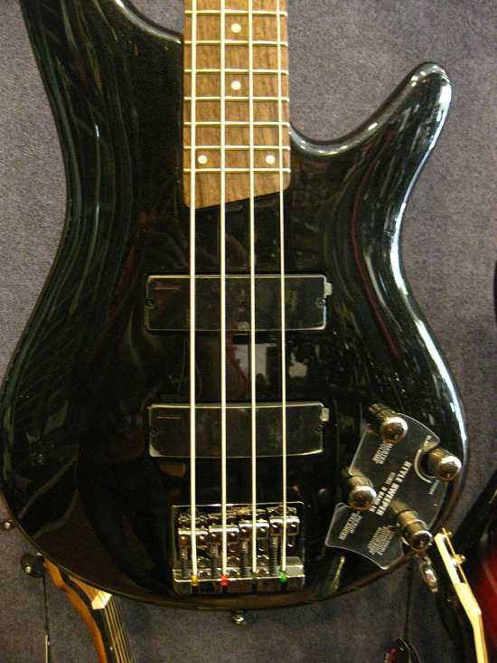 IBANEZ SR300 2.jpg