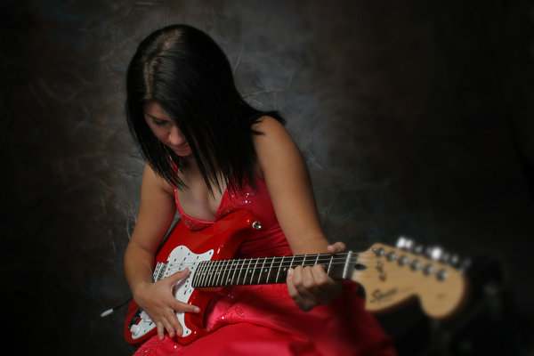 Guitar_Girl_by_fotojoe2003.jpg