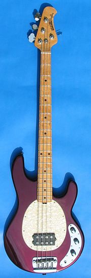 180px-MusicmanStingray.jpg