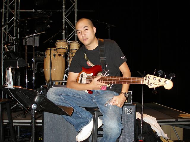 BASS：Fergus Chow