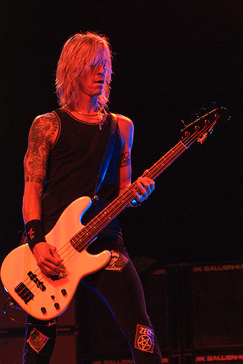 duff_mckagan1.jpg