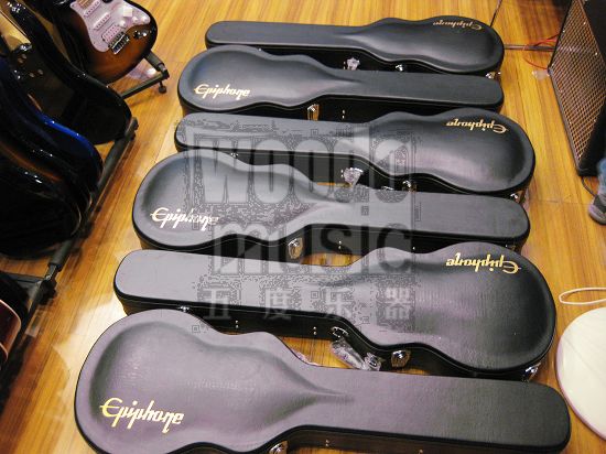 EPIPHONE 合影1.jpg