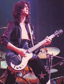 1959-danelectro-guitar-jimmy-page.jpg