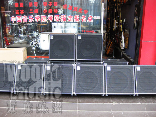 AMPEG BA 合影 3.jpg