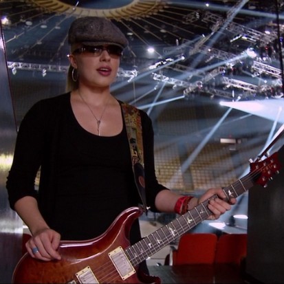 orianthi panagaris.jpg